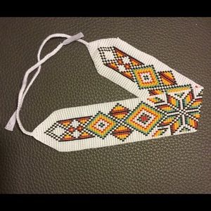 HANDMADE Seed Bead Choker 💎💎💎